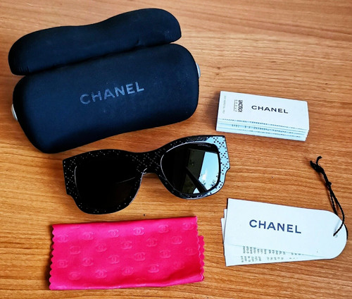 Chanel square sunglasses - chanel, black